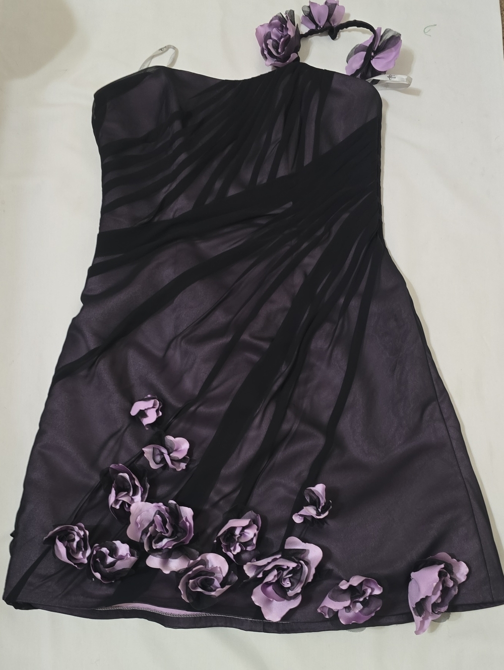 Simone Carvalli Black Dress with Lavender Lining 10